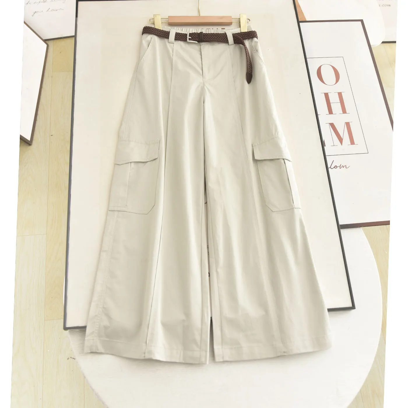 McSystem 2026 Summer New Knitted Belt Design Slimming Casual Wide Leg Pants High Waist Knitted Leisure Women's Fashion
McSystem 2026 Summer New Knitted Belt Design Slimming Casual Wide Leg Pants High Waist Knitted Leisure Women's Fashion