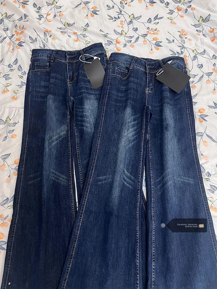 Retro Washed Slim Straight Jeans Women's Dark Color Simple Design High Waist Loose Fit Slimming Summer Autumn Casual Jeans
Retro Washed Slim Straight Jeans Women's Dark Color Simple Design High Waist Loose Fit Slimming Summer Autumn Casual Jeans