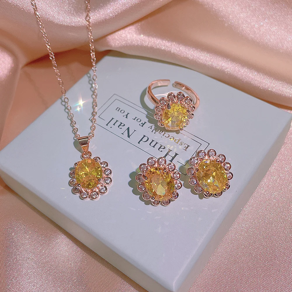 Luxury Rose Gold Flower Topaz Three-Piece Ring Pendant Necklace Stud Earrings For Women Round Zircon Engagement Gift Jewelry
Luxury Rose Gold Flower Topaz Three-Piece Ring Pendant Necklace Stud Earrings For Women Round Zircon Engagement Gift Jewelry
