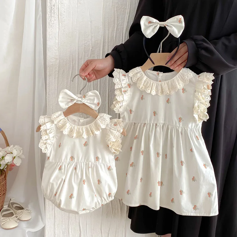 Big Sister Little Sister Matching Cotton Twins Clothes Sisters Clothes Girl and Baby Princess Outfits Infant Bodysuit Kids Dress
Big Sister Little Sister Matching Cotton Twins Clothes Sisters Clothes Girl and Baby Princess Outfits Infant Bodysuit Kids Dress