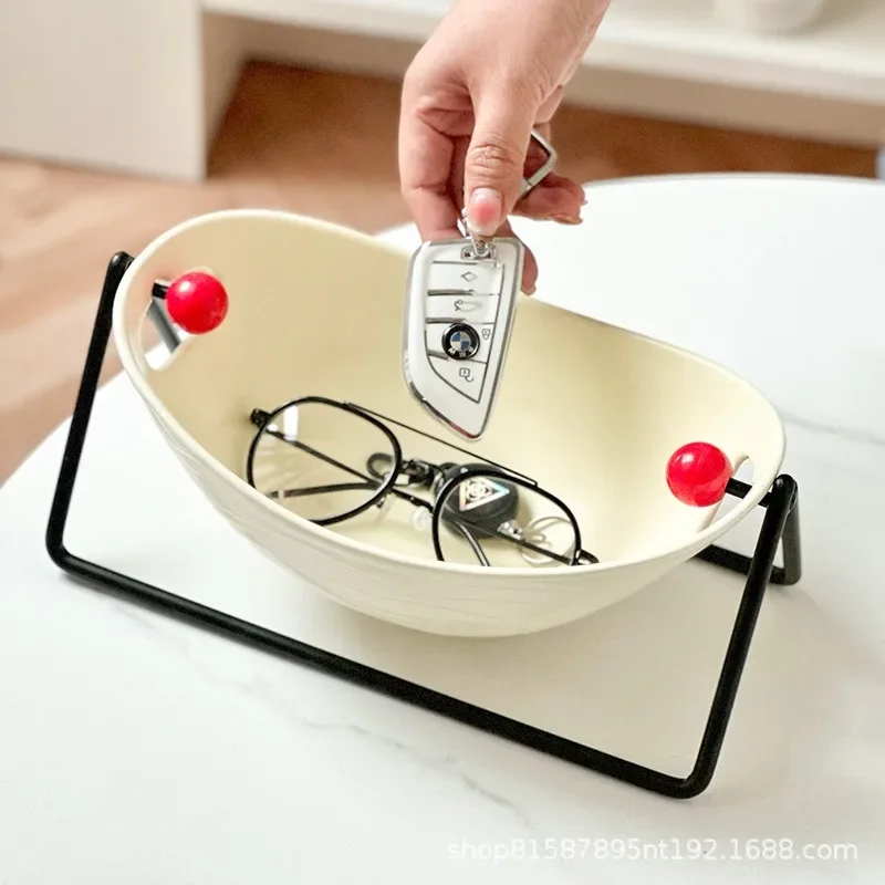 Легкий роскошный шкаф для обуви с входной дверью на крыльце, чтобы надеть ключ, керамический простой входной настольный ящик для хранения, гостиная, фрукты
Легкий роскошный шкаф для обуви с входной дверью на крыльце, чтобы надеть ключ, керамический простой входной настольный ящик для хранения, гостиная, фрукты