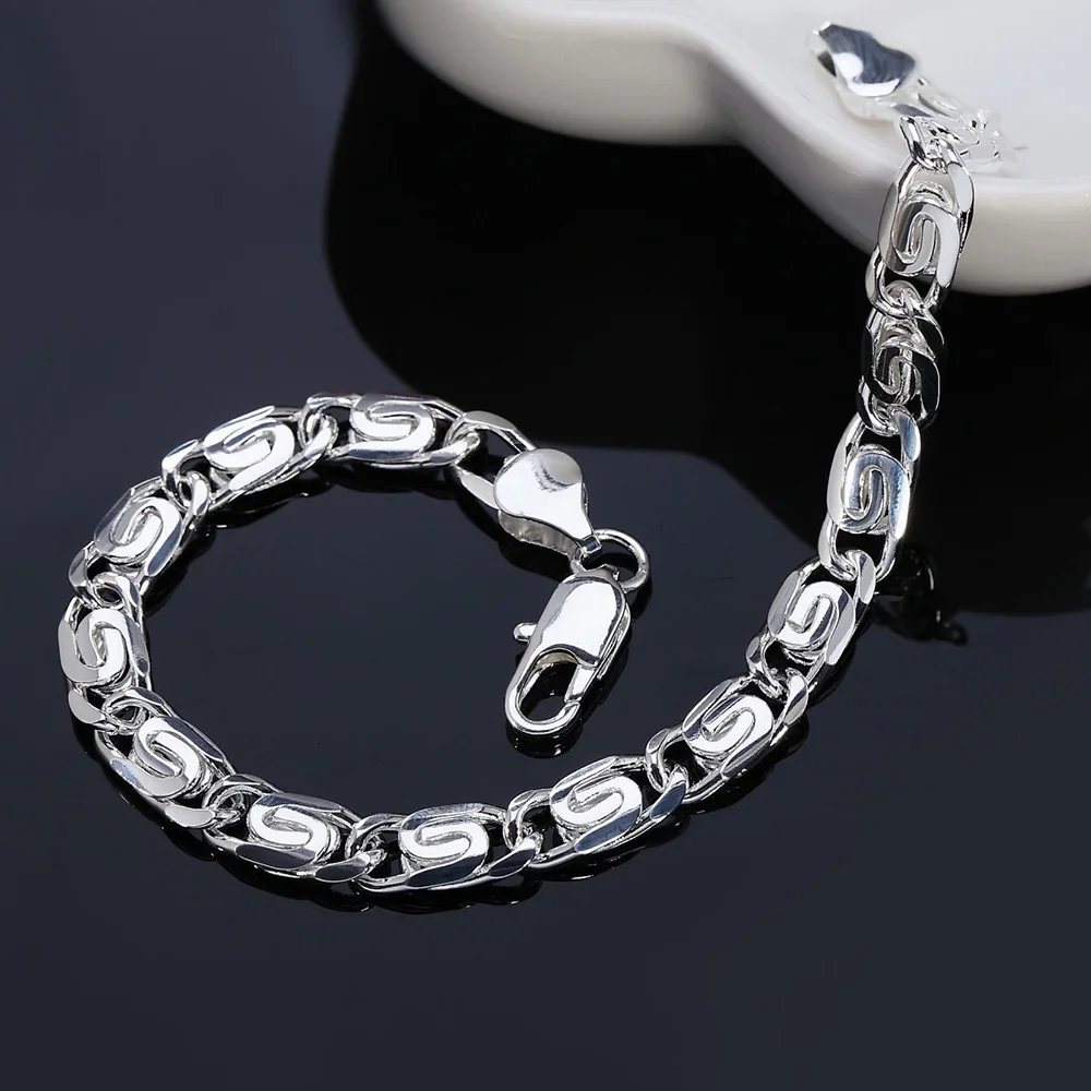 Charm 925 Sterling Silver Bracelets for Women Retro creativity Chain Fashion Wedding Party Christmas Jewelry
Charm 925 Sterling Silver Bracelets for Women Retro creativity Chain Fashion Wedding Party Christmas Jewelry