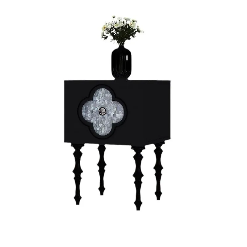 Four-leaf clover solid wood bedside table, French retro solid wood locker, a few bedsides in the living room, storage cabinet
Four-leaf clover solid wood bedside table, French retro solid wood locker, a few bedsides in the living room, storage cabinet