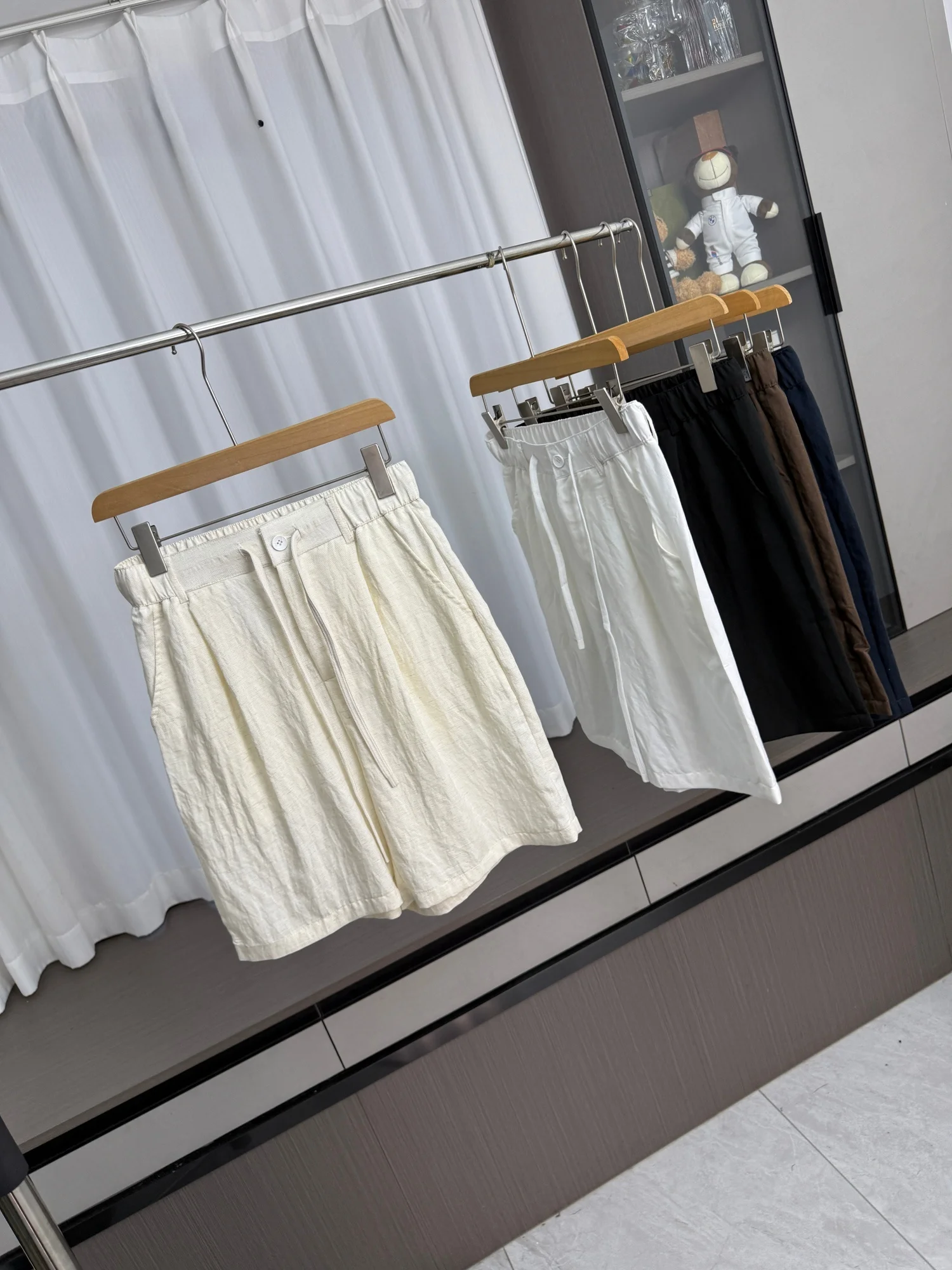 Comfortable Breathable Thin Casual Shorts Men's Summer Pure Color Versatile Refreshing Lightweight Loose Fit Daily Wear
Comfortable Breathable Thin Casual Shorts Men's Summer Pure Color Versatile Refreshing Lightweight Loose Fit Daily Wear
