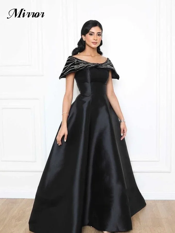 Mirror Dress Elegant Vintage Simple Black Beaded Sequins A-Line Off the Shoulder Formal Occasion Prom Dress Evening Party Gowns
Mirror Dress Elegant Vintage Simple Black Beaded Sequins A-Line Off the Shoulder Formal Occasion Prom Dress Evening Party Gowns