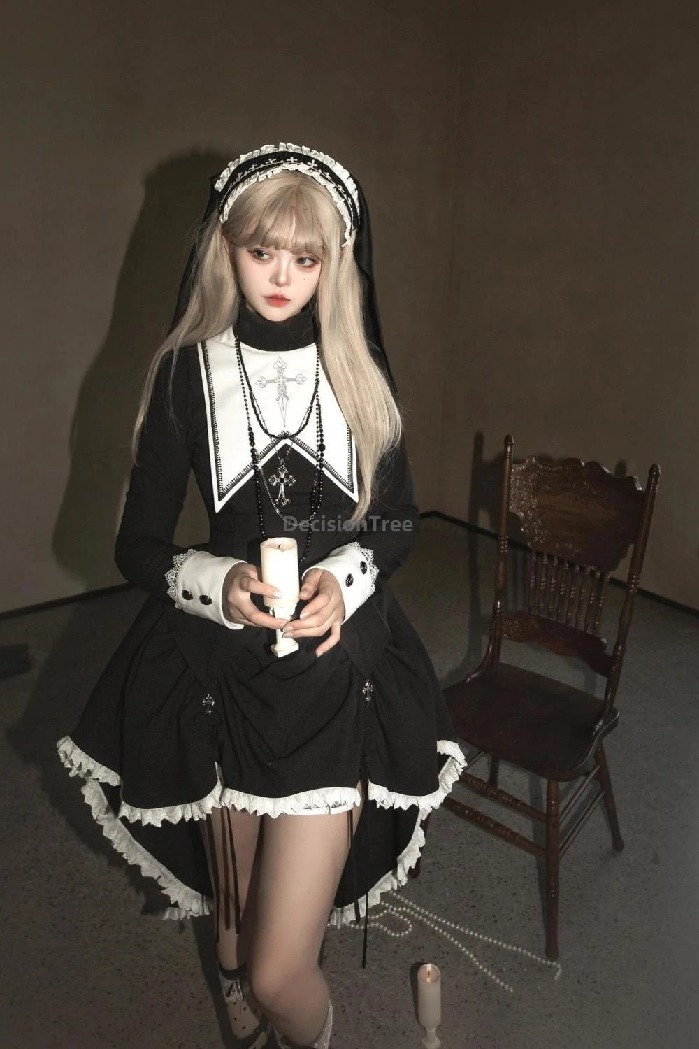 2025 dark style halloween lolita suit printing fashion design sense top trendy irregular trailing pompon skirt two-piece set
2025 dark style halloween lolita suit printing fashion design sense top trendy irregular trailing pompon skirt two-piece set
