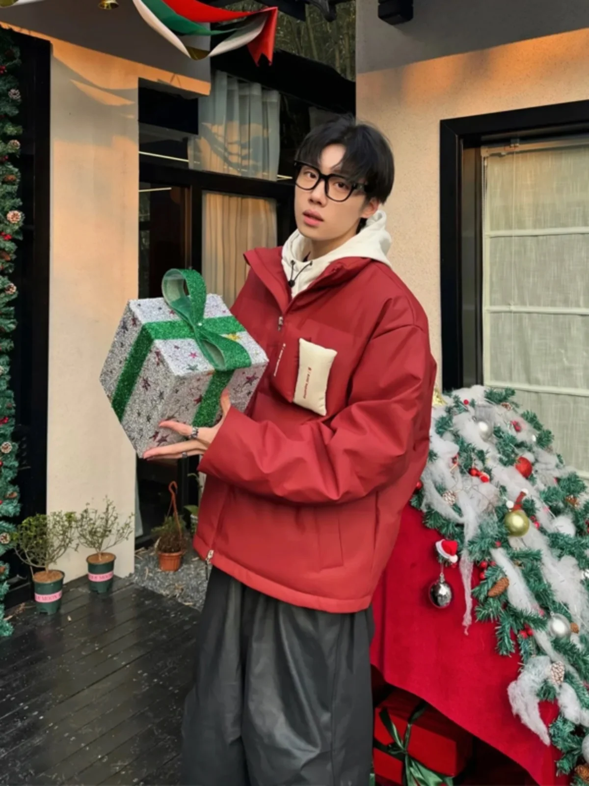 Red Wine Color Stand Collar down Cotton Jaet Men's Winter Thiened PU Leather Cotton Clothes High-End Youth Outerwear
Red Wine Color Stand Collar down Cotton Jaet Men's Winter Thiened PU Leather Cotton Clothes High-End Youth Outerwear