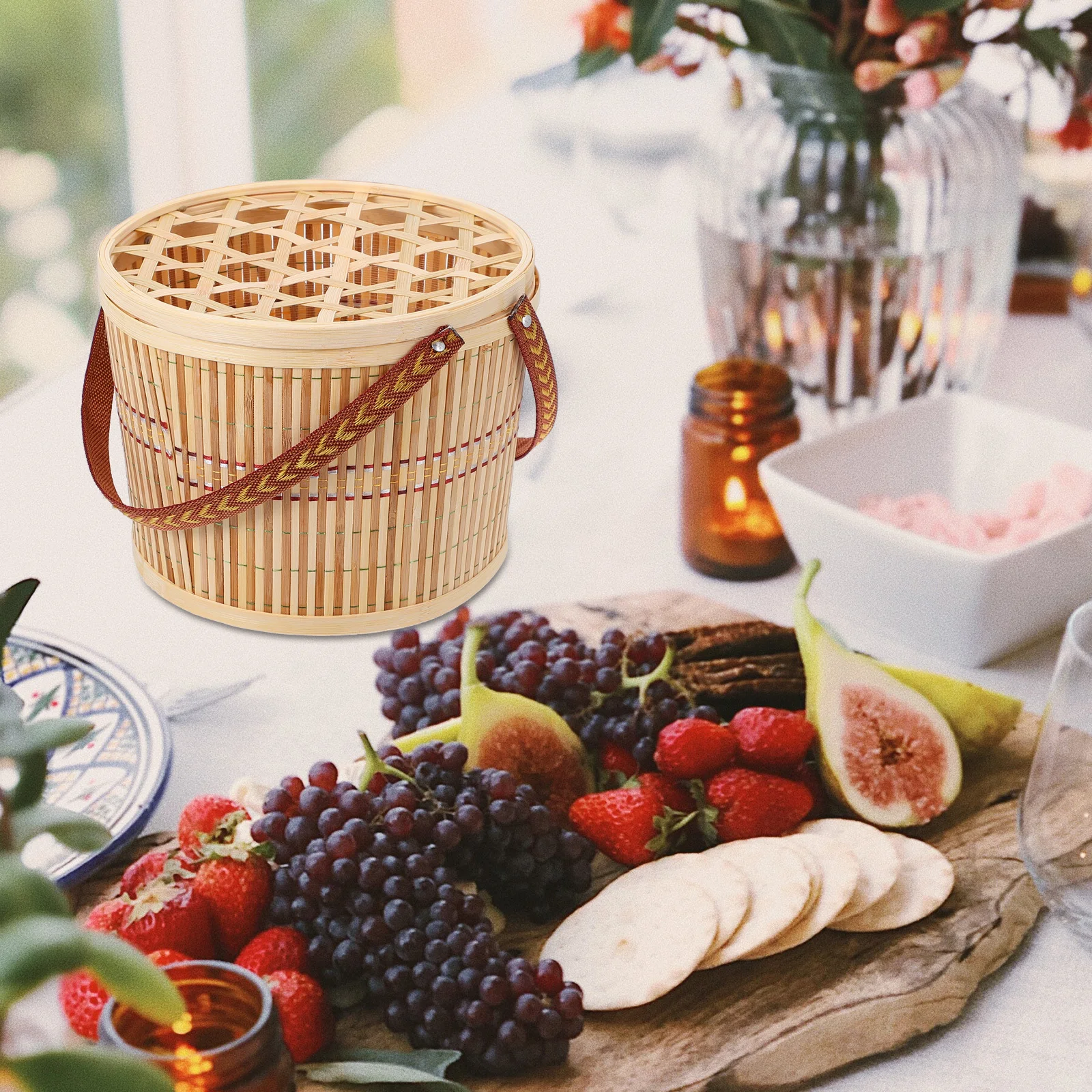 1Pcs Handmade Bamboo Egg Basket Decorative Storage Basket Portable Organizer for Bread Eggs Tableware and Small Items
1Pcs Handmade Bamboo Egg Basket Decorative Storage Basket Portable Organizer for Bread Eggs Tableware and Small Items