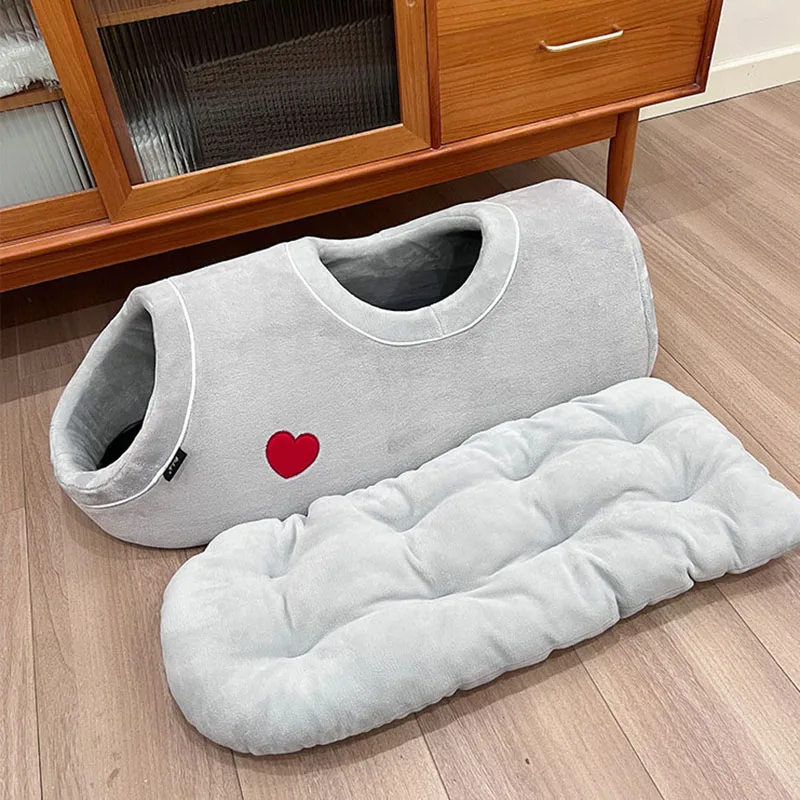 Cat Bed Tunnel for Indoor Fluffy Cat Bed Cave Warm Winter Cat House Cute Cat Beds for Small Dogs Outdoor Bed Cats Pet Supply
Cat Bed Tunnel for Indoor Fluffy Cat Bed Cave Warm Winter Cat House Cute Cat Beds for Small Dogs Outdoor Bed Cats Pet Supply