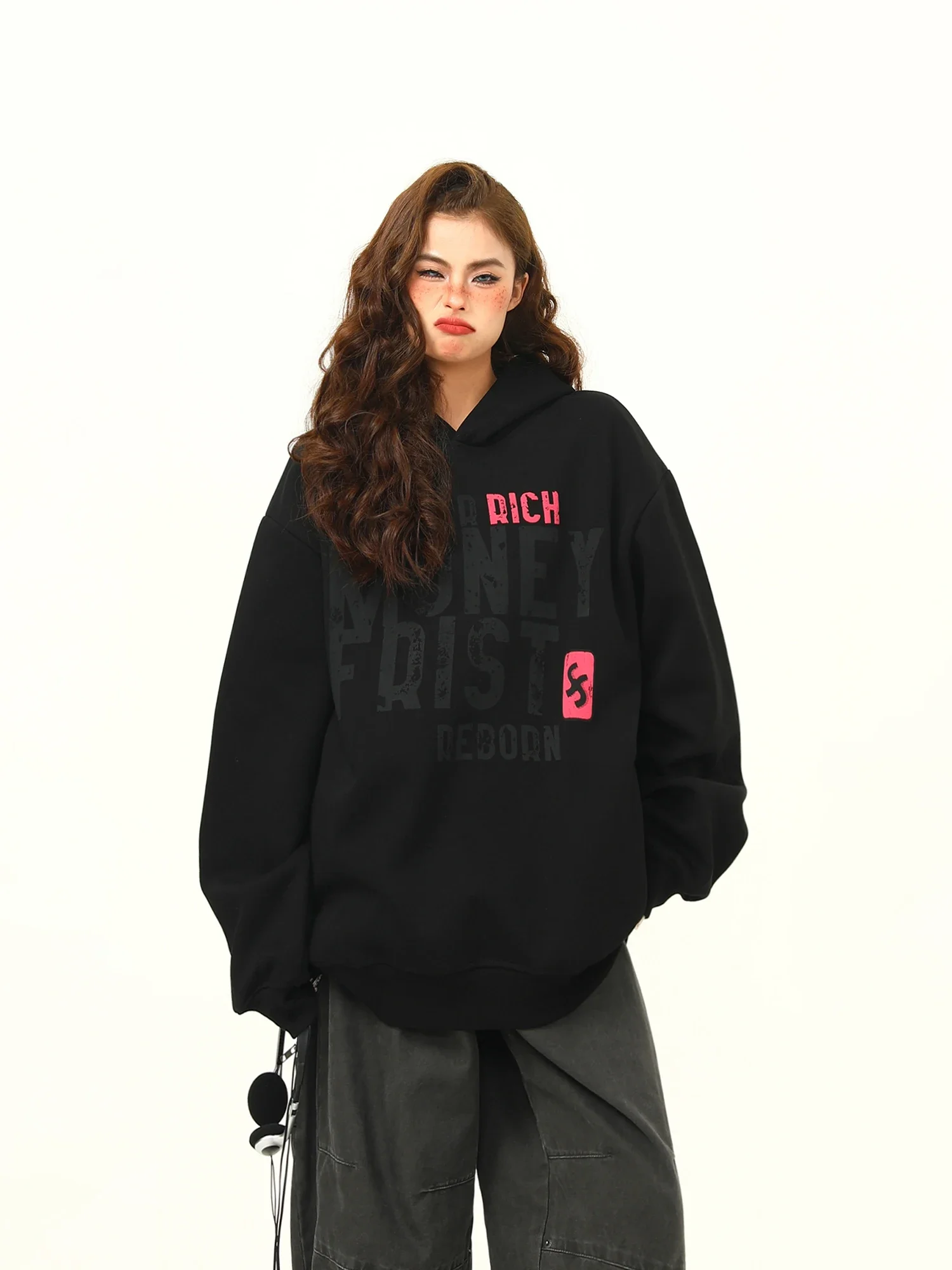 American Street Style Retro Letter Print Hooded Sweatshirt for Women 2024 Autumn New Long-sleeved Loose Pullover Jumper YSAZ009
American Street Style Retro Letter Print Hooded Sweatshirt for Women 2024 Autumn New Long-sleeved Loose Pullover Jumper YSAZ009