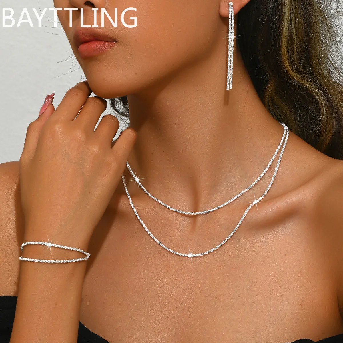 Luxury 925 Sterling Silver Set of Shiny Silver Clavicle Necklace Bracelet Jewelry, Women's Simple Starry Sky Accessories Jewelry
Luxury 925 Sterling Silver Set of Shiny Silver Clavicle Necklace Bracelet Jewelry, Women's Simple Starry Sky Accessories Jewelry