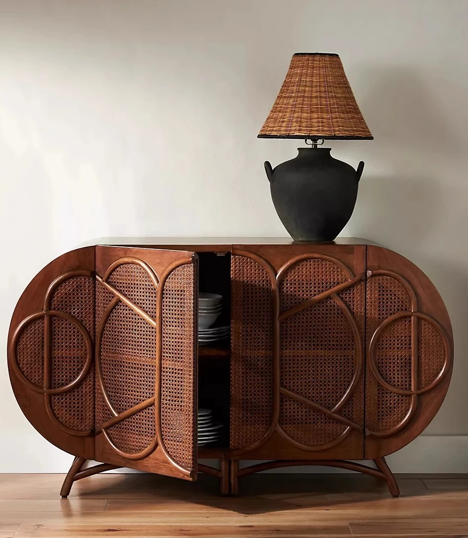 American solid wood dining side cabinet rattan art carved medieval furniture French retro old guest restaurant cabinet
American solid wood dining side cabinet rattan art carved medieval furniture French retro old guest restaurant cabinet