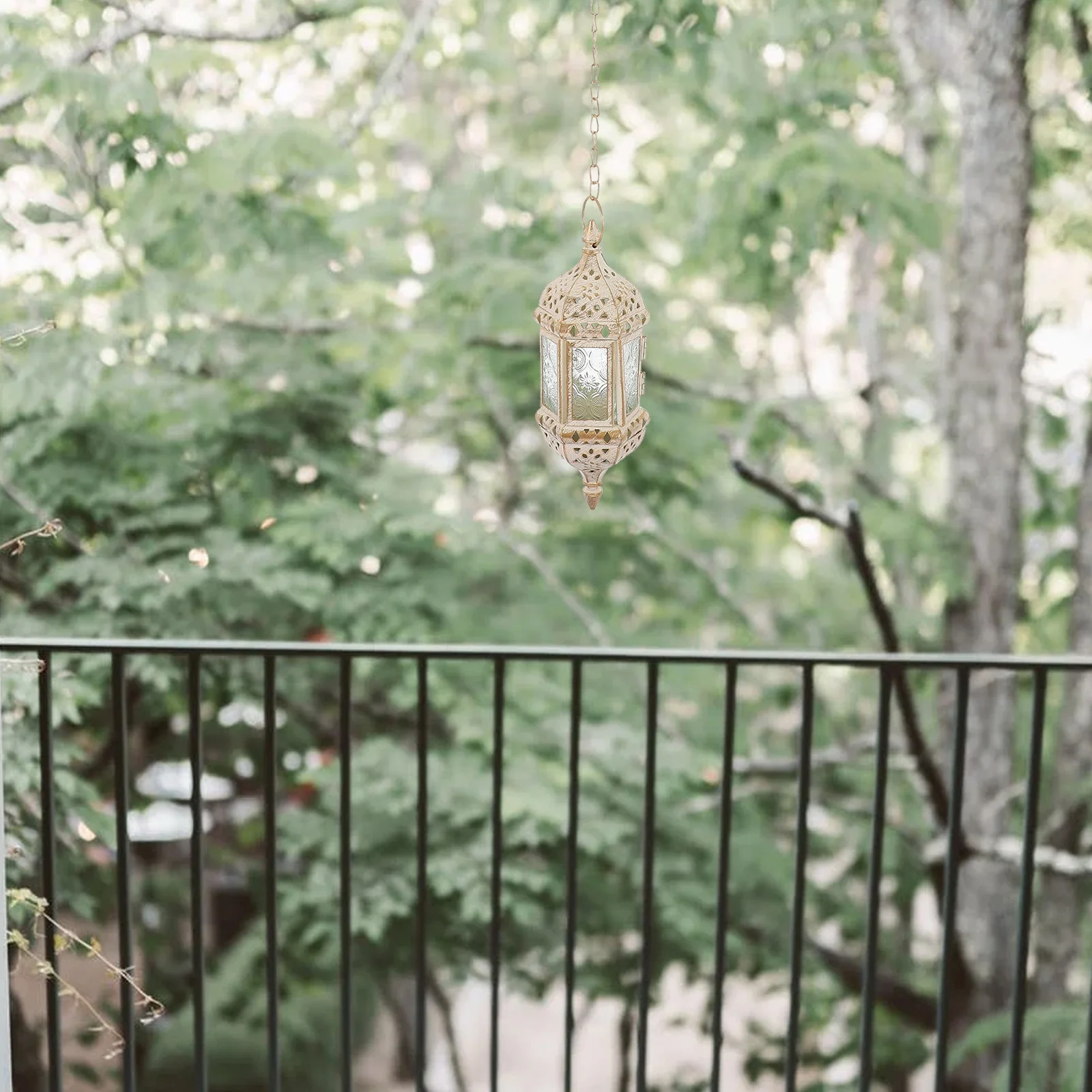 1Pcs Hanging Candleholder Glass Decorative Iron Craft Unique Base European Style Elegant Holder for Living Room Dining
1Pcs Hanging Candleholder Glass Decorative Iron Craft Unique Base European Style Elegant Holder for Living Room Dining