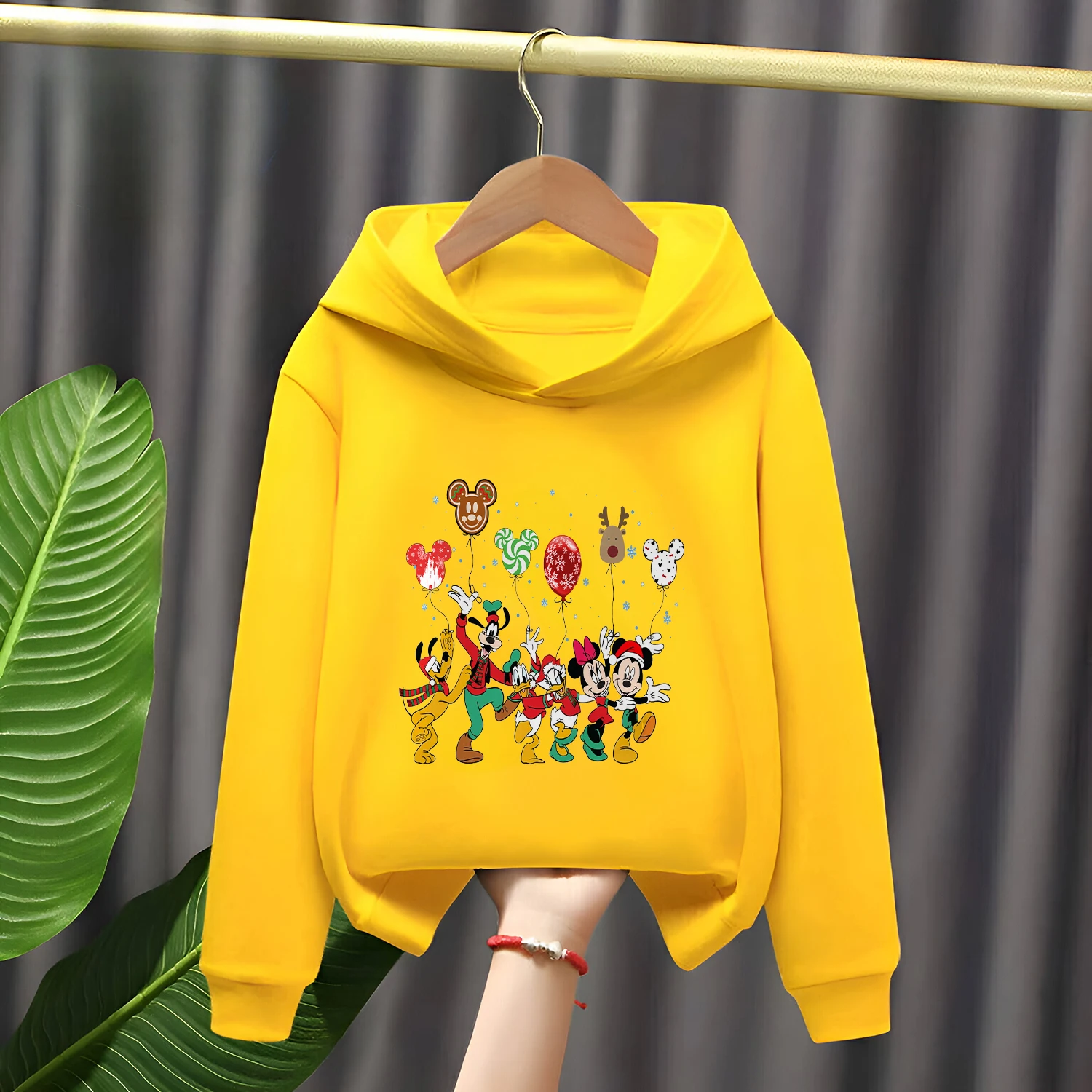Новая детская толстовка с капюшоном Disney 2026, хит продаж, толстая, теплая, мягкая, удобная для мальчиков и девочек, детей
Новая детская толстовка с капюшоном Disney 2026, хит продаж, толстая, теплая, мягкая, удобная для мальчиков и девочек, детей