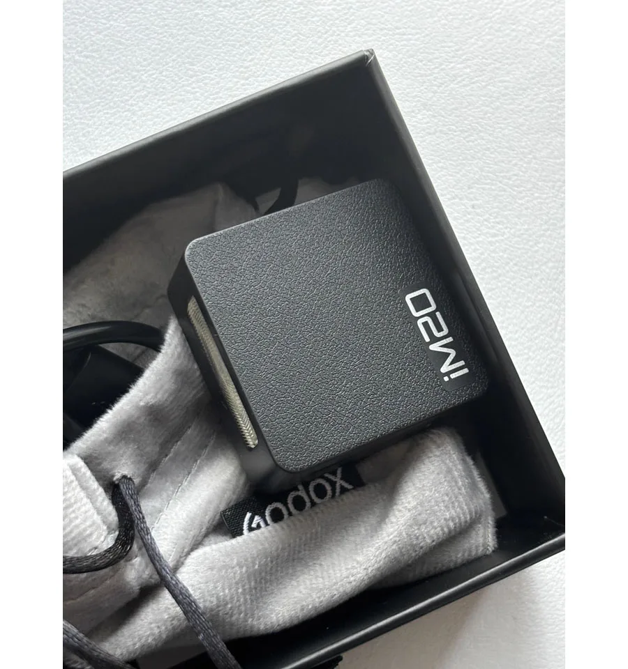 Godox IM20 IM22 Mini Portable Camera flash for Various Camera Models 5 Output Levels of Power Universal Hot Shoe Mount
Godox IM20 IM22 Mini Portable Camera flash for Various Camera Models 5 Output Levels of Power Universal Hot Shoe Mount