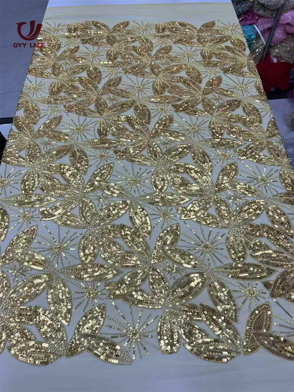 2025 African Beaded Groom Lace Fabric High Quality French Mesh Lace Fabric Sequins Nigerian Lace Fabrics For Wedding Dress
2025 African Beaded Groom Lace Fabric High Quality French Mesh Lace Fabric Sequins Nigerian Lace Fabrics For Wedding Dress