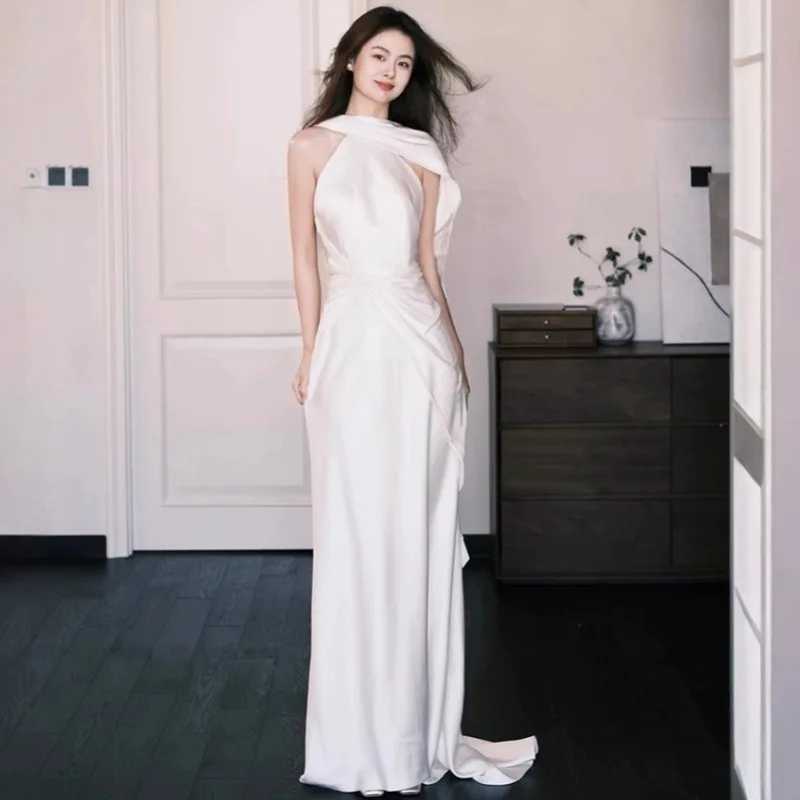 Elegant White Wedding Bridesmaid Long Dresses Women Sleeveless Crossed Straps Party Evening Dress Halter Banquet Prom Vestidos
Elegant White Wedding Bridesmaid Long Dresses Women Sleeveless Crossed Straps Party Evening Dress Halter Banquet Prom Vestidos