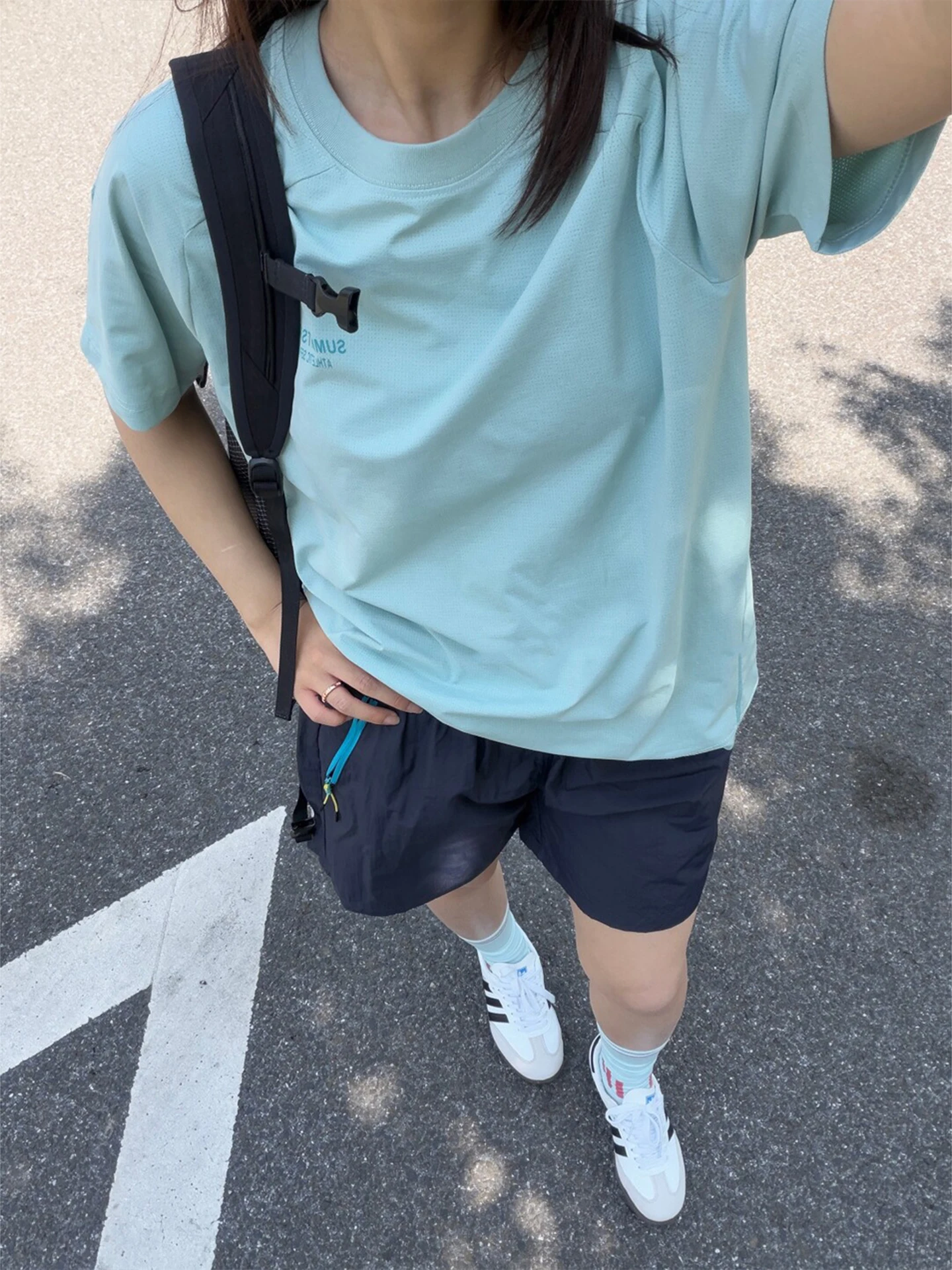 Outdoor Quick Dry Sports Set Ice Silk T-Shirt Mountain Hiking Shorts Four-Piece Suit Men Women Summer Color Collision Cool Fe...
Outdoor Quick Dry Sports Set Ice Silk T-Shirt Mountain Hiking Shorts Four-Piece Suit Men Women Summer Color Collision Cool Fe...