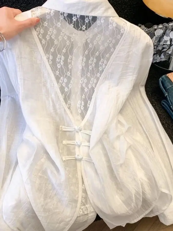 New Chinese Design Sun Protection Shirt Women Summer Thin Lace Splice Backless Blouse Outerwear Breathable Skin-friendly
New Chinese Design Sun Protection Shirt Women Summer Thin Lace Splice Backless Blouse Outerwear Breathable Skin-friendly