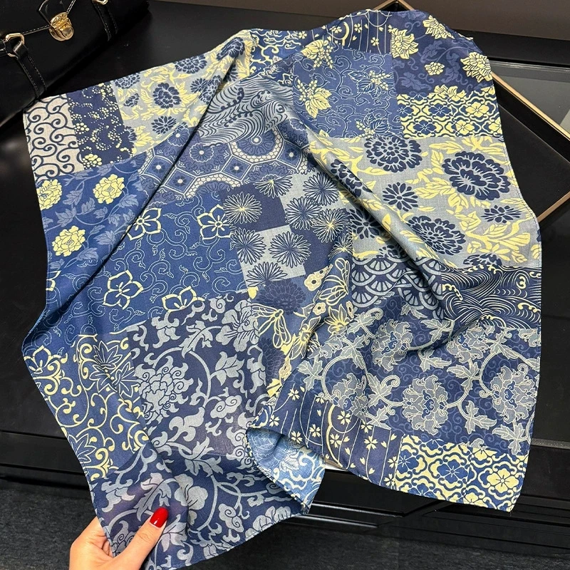 2025 New 70CM Small Square Breathable Thin Scarf Shawls For Women Printing Printed Women Soft Neckerchiefs Tie Scarves Gift
2025 New 70CM Small Square Breathable Thin Scarf Shawls For Women Printing Printed Women Soft Neckerchiefs Tie Scarves Gift