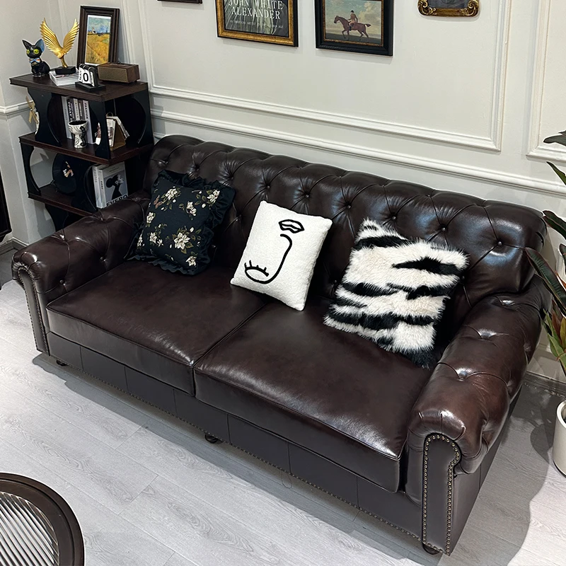 cowhide sofa luxury, French leather combination, small apartment three people all solid wood, European brown straight row 
cowhide sofa luxury, French leather combination, small apartment three people all solid wood, European brown straight row