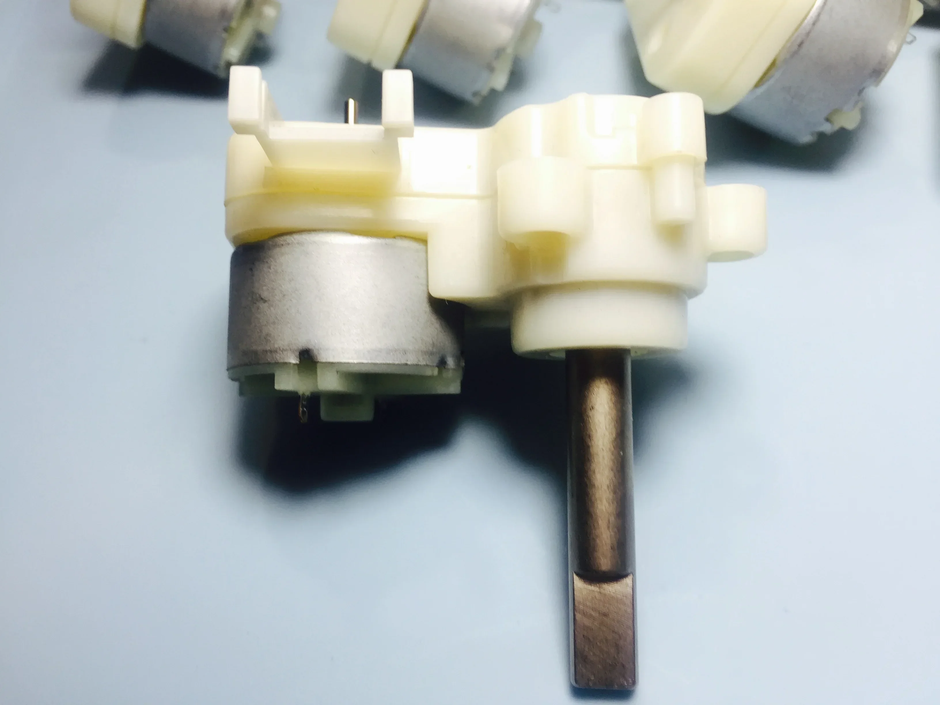 Baby Electric Cradle Reducer Motor Intelligent Shaker Baby Baby Automatic Shaker Reducer
Baby Electric Cradle Reducer Motor Intelligent Shaker Baby Baby Automatic Shaker Reducer