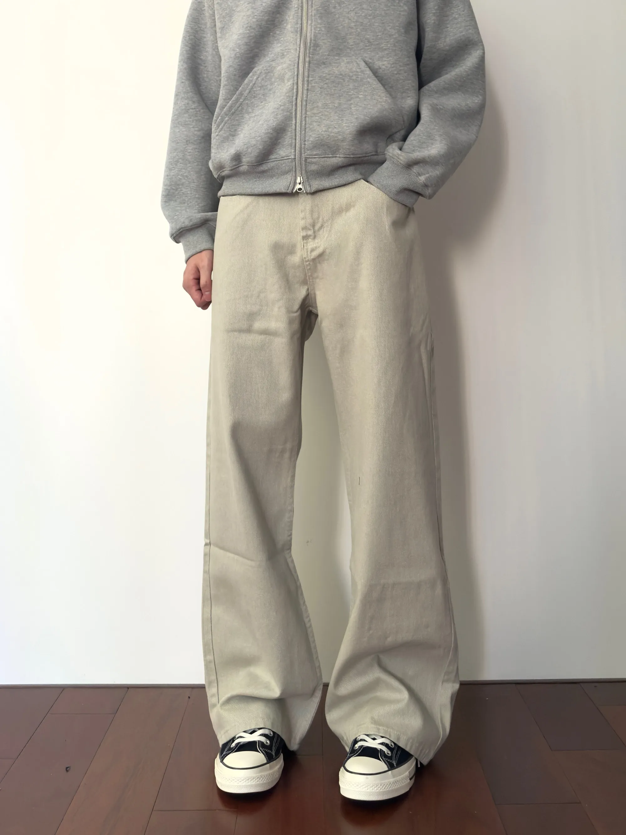 Retro American High Street Light Wash Straight Leg Jeans Men's Loose Casual Bell Bottom Long Trousers Neutral Denim Pants
Retro American High Street Light Wash Straight Leg Jeans Men's Loose Casual Bell Bottom Long Trousers Neutral Denim Pants