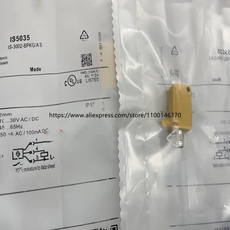 2Pcs New High Quality IFM Small square proximity switch IS5035 IS5071 IS5036 IS5994
2Pcs New High Quality IFM Small square proximity switch IS5035 IS5071 IS5036 IS5994