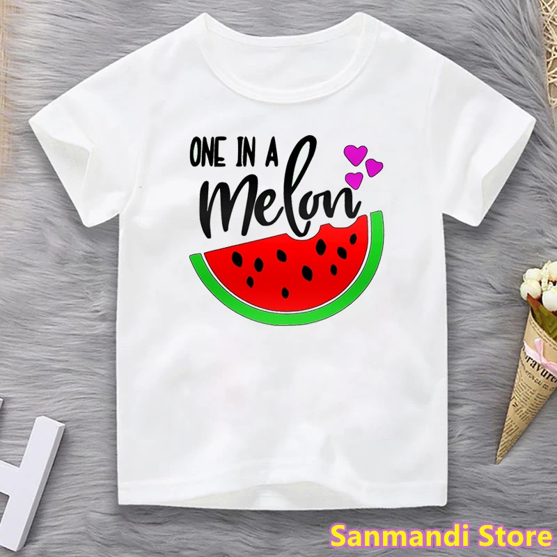 New One In A Melon Graphic Print Tshirt for Girls/Boys Kids Clothes Cute Love T Shirt Femme Kawaii Children Clothing Tops
New One In A Melon Graphic Print Tshirt for Girls/Boys Kids Clothes Cute Love T Shirt Femme Kawaii Children Clothing Tops