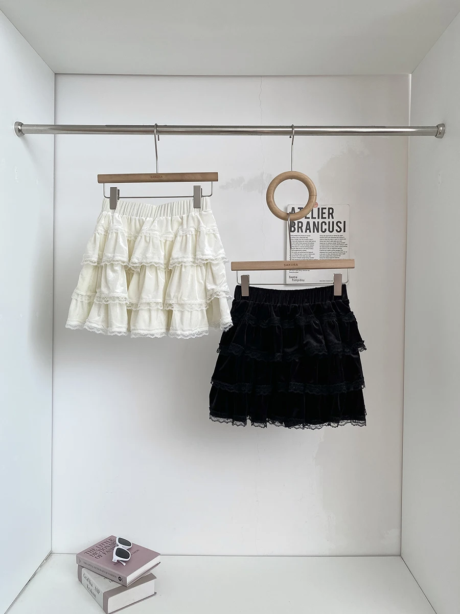 Slimming Lace Panelled Elastic Waist Design Korean Style Half-length Skirt Women's Puffy Hem Cake Skirt Commute Suitable
Slimming Lace Panelled Elastic Waist Design Korean Style Half-length Skirt Women's Puffy Hem Cake Skirt Commute Suitable