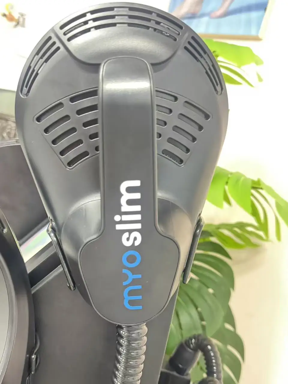 MYOSILM 6500w NEO для похудения тела Nova сжигание жира мышцы MYOSILM машина для моделирования тела электромагнитная стимуляция терапии
MYOSILM 6500w NEO для похудения тела Nova сжигание жира мышцы MYOSILM машина для моделирования тела электромагнитная стимуляция терапии