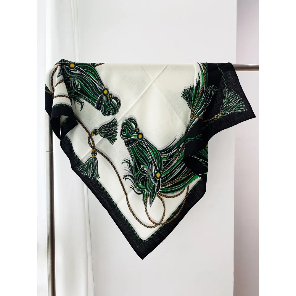 Double Print Silk Wool Scarf Luxury Designer Hair Head Scarfs for Female Herms Rolled Shawls Winter Square Scarfs Christmas Gift 
Double Print Silk Wool Scarf Luxury Designer Hair Head Scarfs for Female Herms Rolled Shawls Winter Square Scarfs Christmas Gift