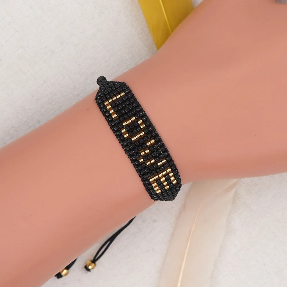 Rice bead bracelet Originality LOVE Bohemia Design Hand knitting Adjustable Female Fashion Geometry Simple Beaded bracelet
Rice bead bracelet Originality LOVE Bohemia Design Hand knitting Adjustable Female Fashion Geometry Simple Beaded bracelet