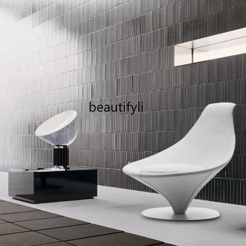 TTT Leather office leisure chair creative spoon single chair fiberglass lobby model room negotiation chair
TTT Leather office leisure chair creative spoon single chair fiberglass lobby model room negotiation chair