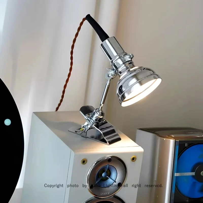 Настольная лампа Bauhaus в стиле ретро с поворотным кронштейном, регулируемая, на прищепке, для чтения, промышленная, для рабочего стола, многоугольная, для задачного освещения
Настольная лампа Bauhaus в стиле ретро с поворотным кронштейном, регулируемая, на прищепке, для чтения, промышленная, для рабочего стола, многоугольная, для задачного освещения