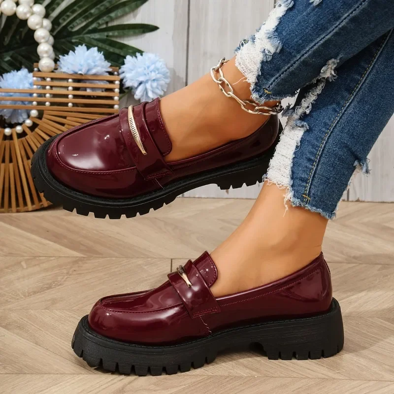 Ladies Shoes 2025 Loafers Women's High Heel Plus Size Office Pumps Women Metal Decoration Round Toe Med Heel Slip on Shoes Women
Ladies Shoes 2025 Loafers Women's High Heel Plus Size Office Pumps Women Metal Decoration Round Toe Med Heel Slip on Shoes Women