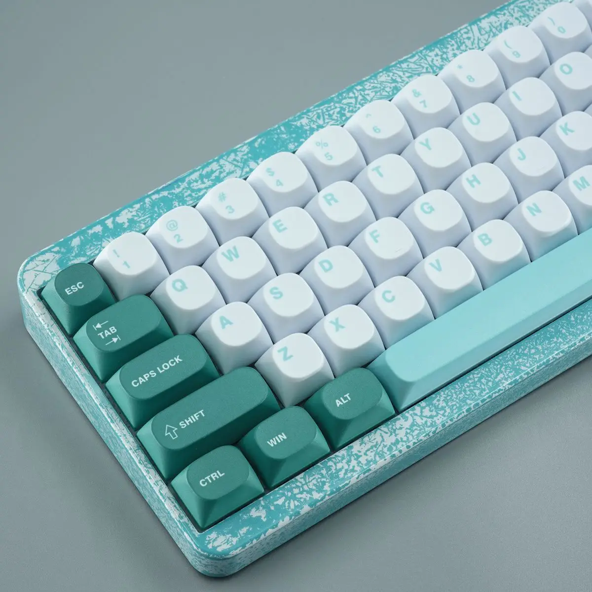 Retro Keycaps MA Height pbt Material Korean Keycaps Full Set for Mechanical Keyboards 68 80 87 98
Retro Keycaps MA Height pbt Material Korean Keycaps Full Set for Mechanical Keyboards 68 80 87 98