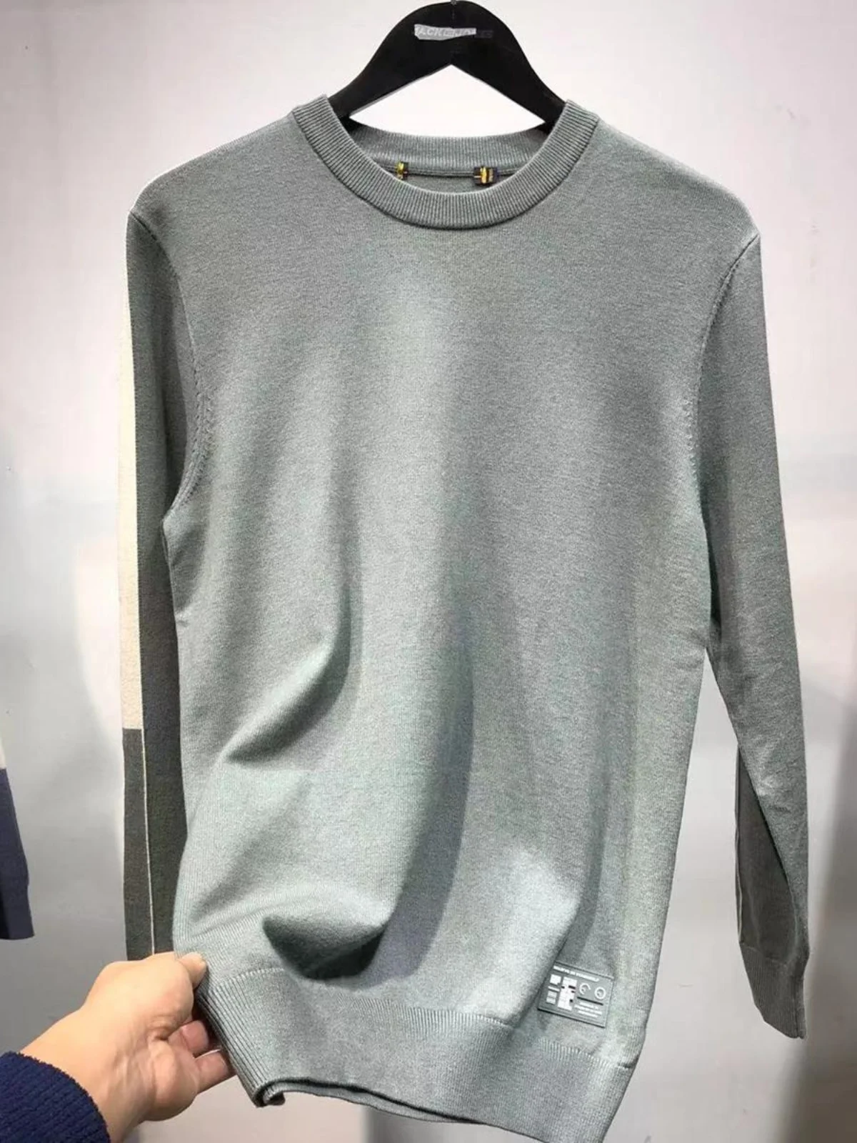 Autumn Winter Men's Color Elastic Versatile Light een Knitted round Ne Sweater Base irt Youth Casual Long Sve
Autumn Winter Men's Color Elastic Versatile Light een Knitted round Ne Sweater Base irt Youth Casual Long Sve