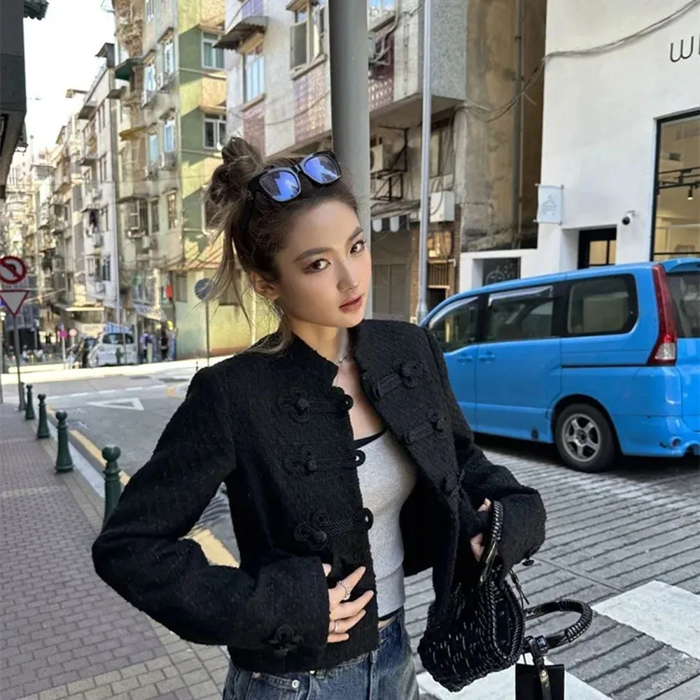 2025 Autumn Chinese Style Black Coat Women Single Breasted Cardigan Jackets Y2k Long Sleeve Tweed Tops Mujer Winter Coats Female
2025 Autumn Chinese Style Black Coat Women Single Breasted Cardigan Jackets Y2k Long Sleeve Tweed Tops Mujer Winter Coats Female