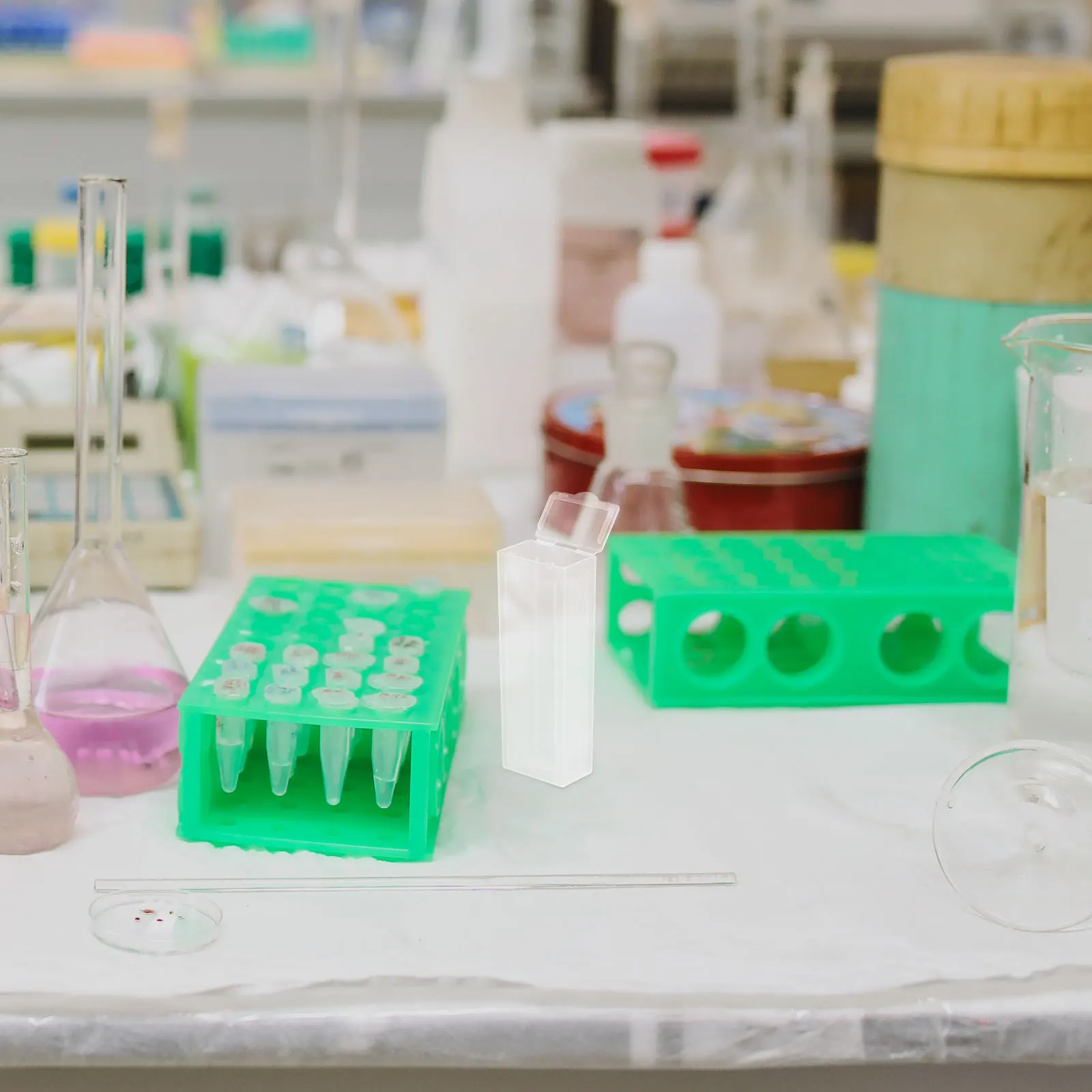 5 PCS Supplies Covers Compartments Slides and Slips Mailer Case Holder Storage Cell
5 PCS Supplies Covers Compartments Slides and Slips Mailer Case Holder Storage Cell