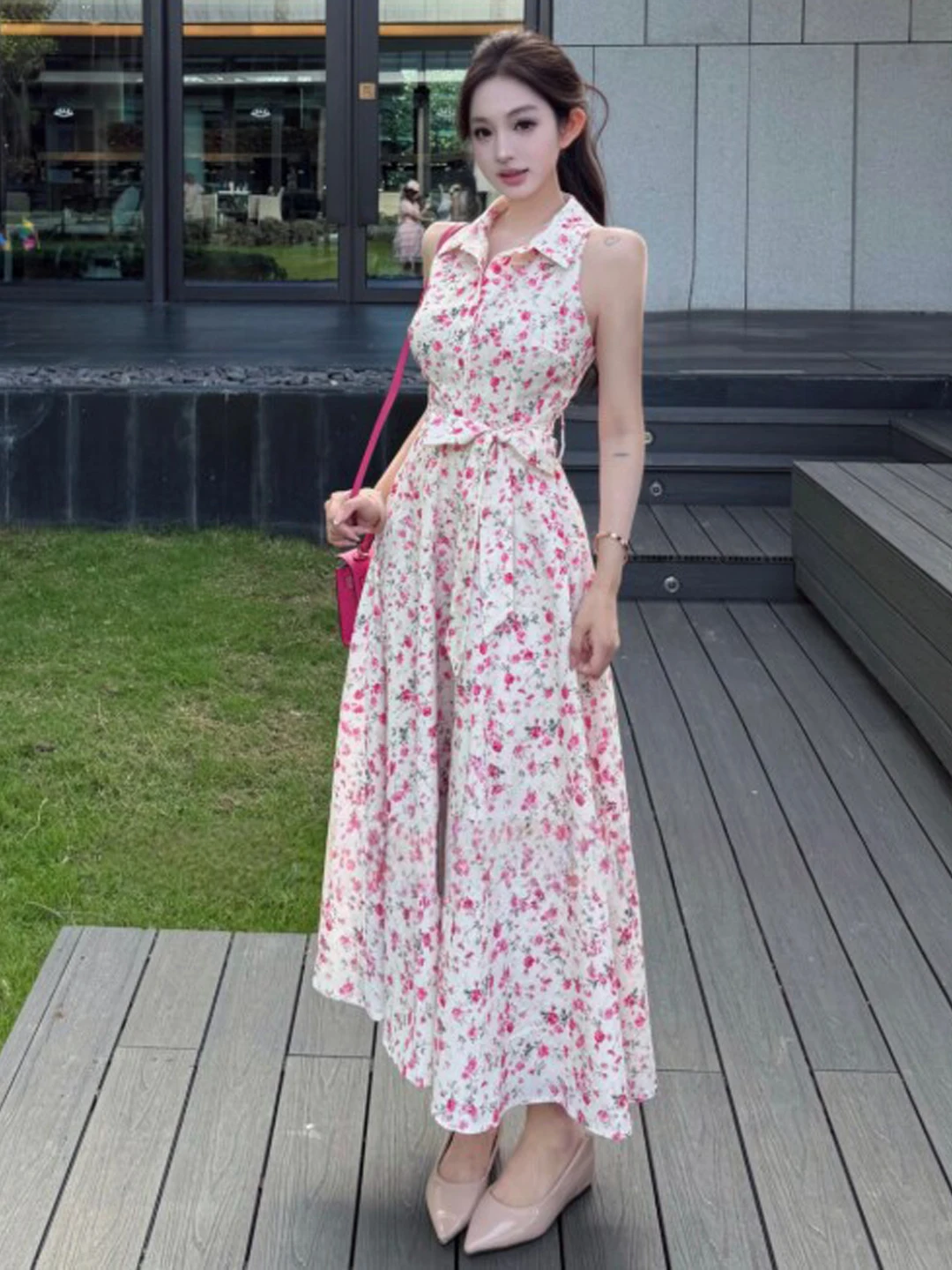 Summer Floral Print Slimming Belted Halter Dress Vacation Beach Style Midi Skirt Cotton Blend Short Sleeve V-Neck Gown
Summer Floral Print Slimming Belted Halter Dress Vacation Beach Style Midi Skirt Cotton Blend Short Sleeve V-Neck Gown