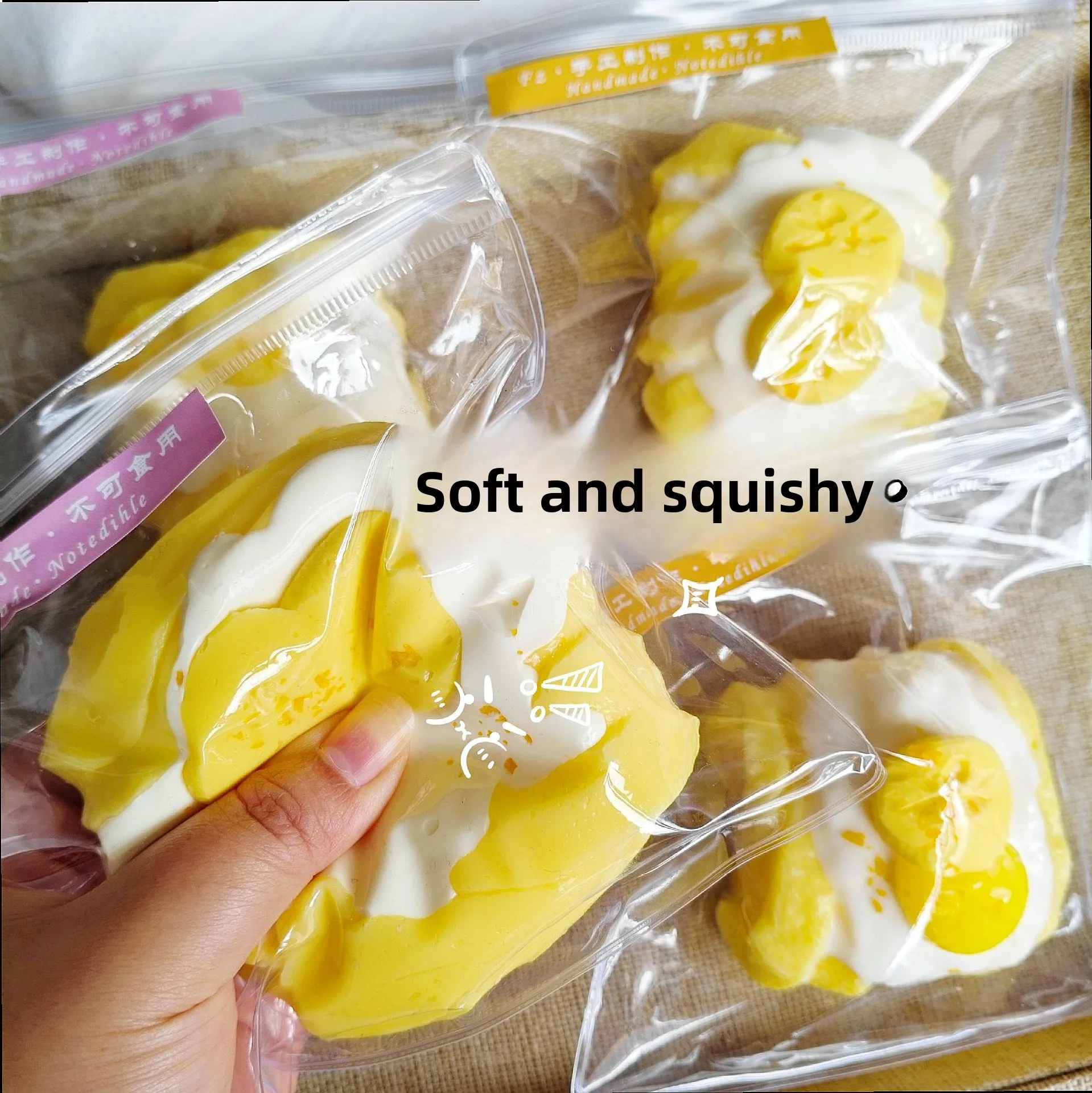 Silicone Cheese Banana Squishy Slow Rising Stress Relief Toy Decompression Bread
Silicone Cheese Banana Squishy Slow Rising Stress Relief Toy Decompression Bread