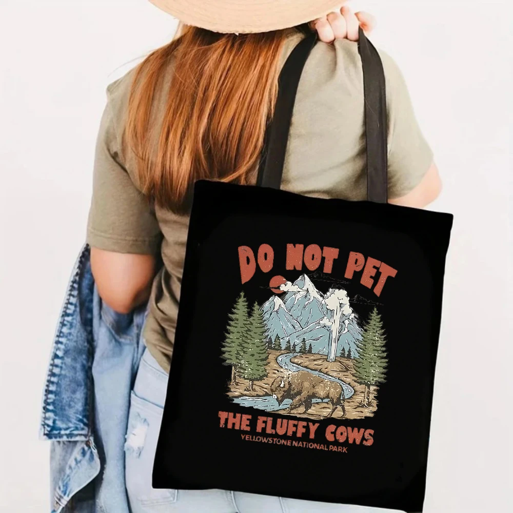 Vintage Canvas Handbag Shoulder Bag Canvas Bag Retro Aesthetic Mountain and Forest Scene with Bison Chic and Unique Accessory
Vintage Canvas Handbag Shoulder Bag Canvas Bag Retro Aesthetic Mountain and Forest Scene with Bison Chic and Unique Accessory