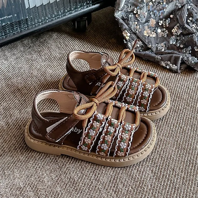 Beige/brown Childrens Sandals with Bow Open Toes Non Slip Soft Sole Wear-resistant 2025 Summer Outdoor PU Casual Girls Sandals
Beige/brown Childrens Sandals with Bow Open Toes Non Slip Soft Sole Wear-resistant 2025 Summer Outdoor PU Casual Girls Sandals