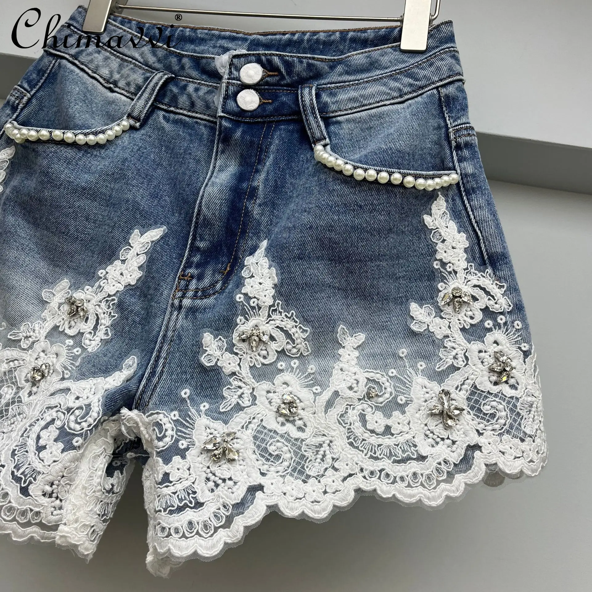 Summer New Fashion Washed Blue Lace Trim Beaded High Waist Denim Shorts Women's Summer 2026 New Slimming Streetwear Hot Pants
Summer New Fashion Washed Blue Lace Trim Beaded High Waist Denim Shorts Women's Summer 2026 New Slimming Streetwear Hot Pants