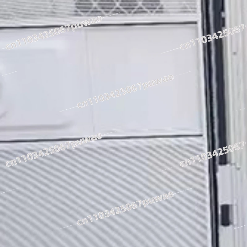 Дверь для автодома 19RD: черная алюминиевая рама и белая панель с солнцезащитным козырьком
Дверь для автодома 19RD: черная алюминиевая рама и белая панель с солнцезащитным козырьком