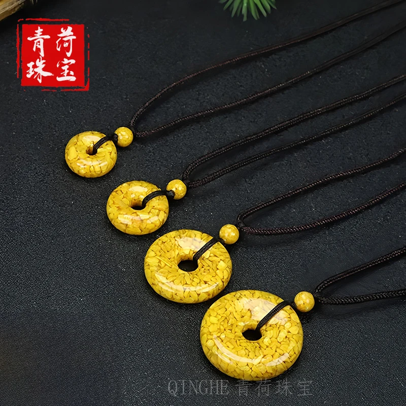 Natural ore pendant women, gold-plated peace amulet with Five Thunder command symbol, sand
Natural ore pendant women, gold-plated peace amulet with Five Thunder command symbol, sand