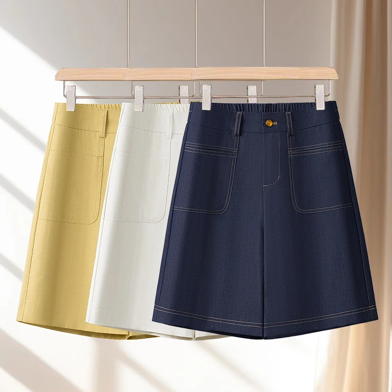 New women's denim shorts for summer, thin straight-leg knee-length pants, retro high-waistedaWide-leg quarter-length shorts
New women's denim shorts for summer, thin straight-leg knee-length pants, retro high-waistedaWide-leg quarter-length shorts