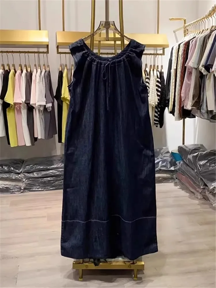 plus Size Denim Sleeveless Vest Dress Women Summer Slimming Design Korean Style Loose Fit Gown Cotton Polyester Blend Long Skirt
plus Size Denim Sleeveless Vest Dress Women Summer Slimming Design Korean Style Loose Fit Gown Cotton Polyester Blend Long Skirt