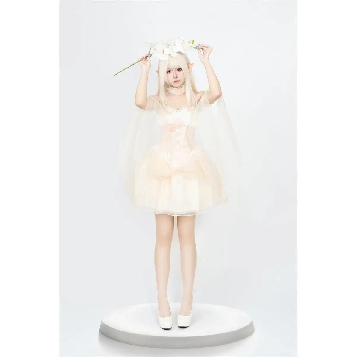 Adult Halloween New Style Angel Fairy Cosplay Dress White Angel Costume Role Play Outfit Fairy Tale Theme Women's Dress
Adult Halloween New Style Angel Fairy Cosplay Dress White Angel Costume Role Play Outfit Fairy Tale Theme Women's Dress